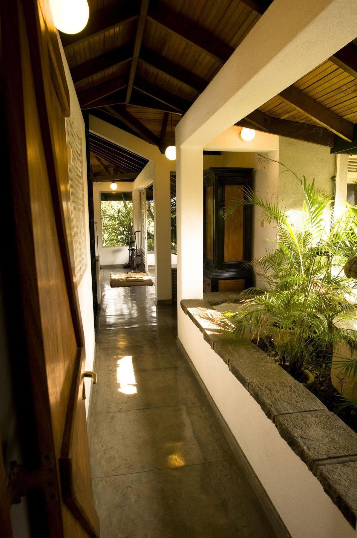 Mount Lodge Boutique Hotel Dehiwala-Mount Lavinia Esterno foto